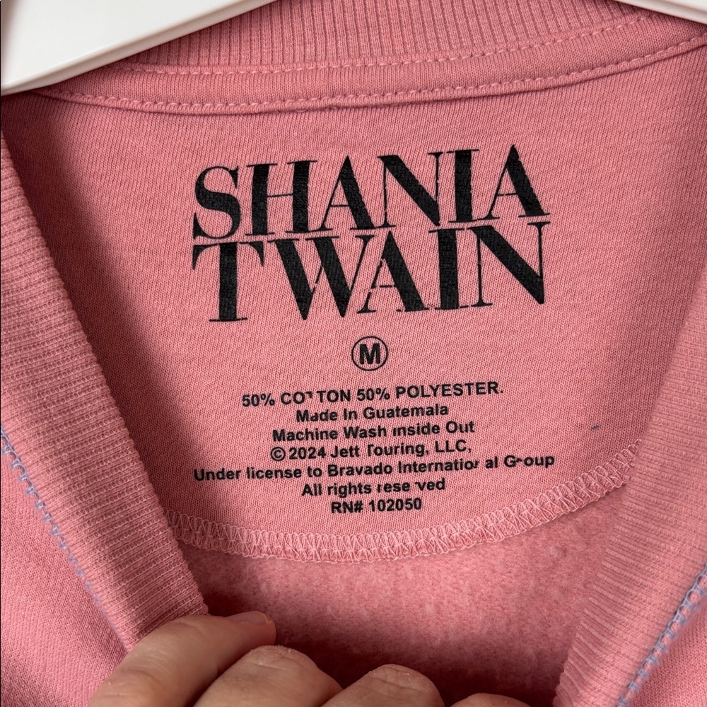Shania Twain Tour Pink Graphic Women's Sweatshirt - M - Picture 3 of 6